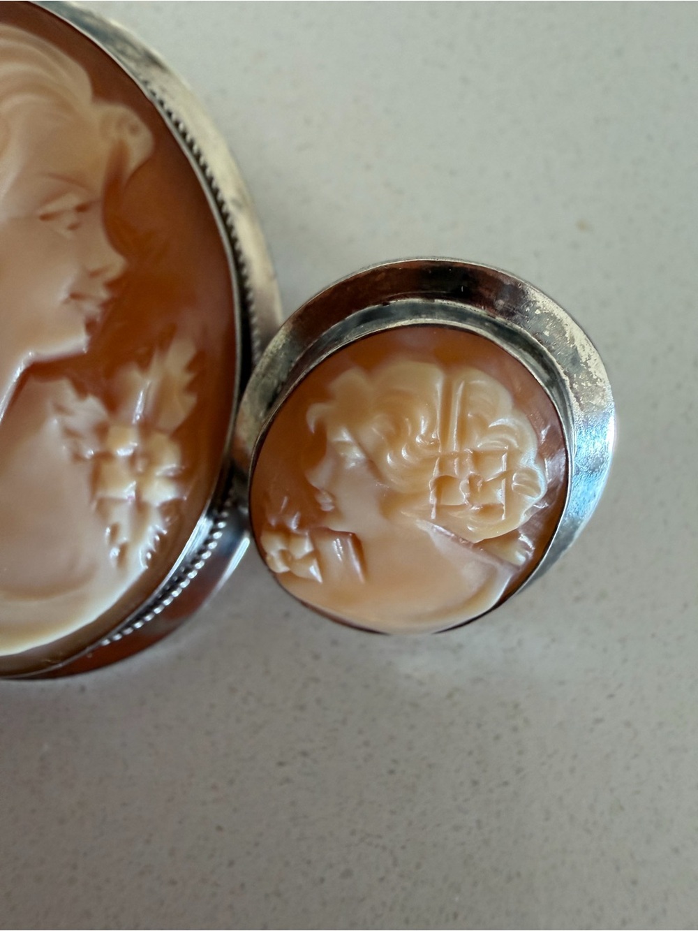 Vintage Italian cameo Set - Picture 4 of 11